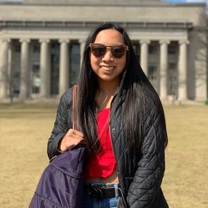 Meet your Posher, Molly